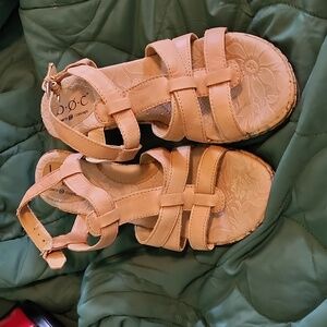 BOC Flower Wedges Size 9